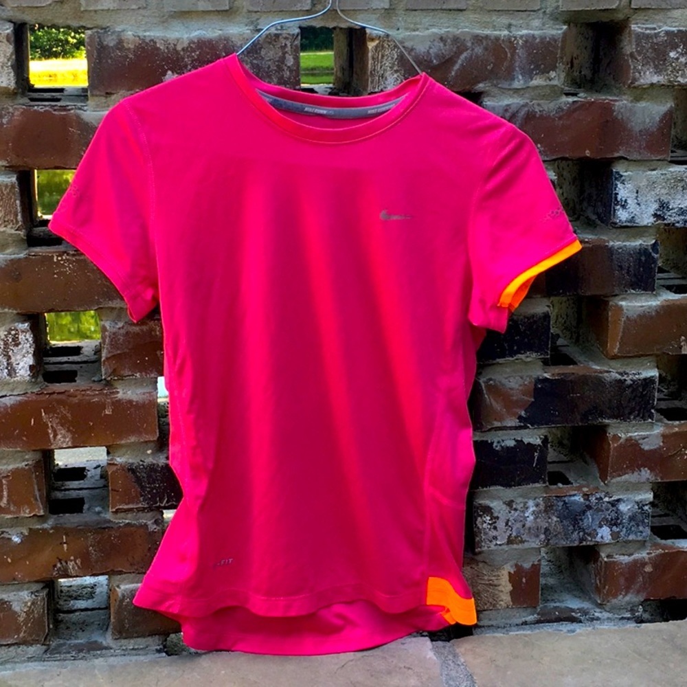 Nike Running pink dri-fit short sleeve top Sz Youth L